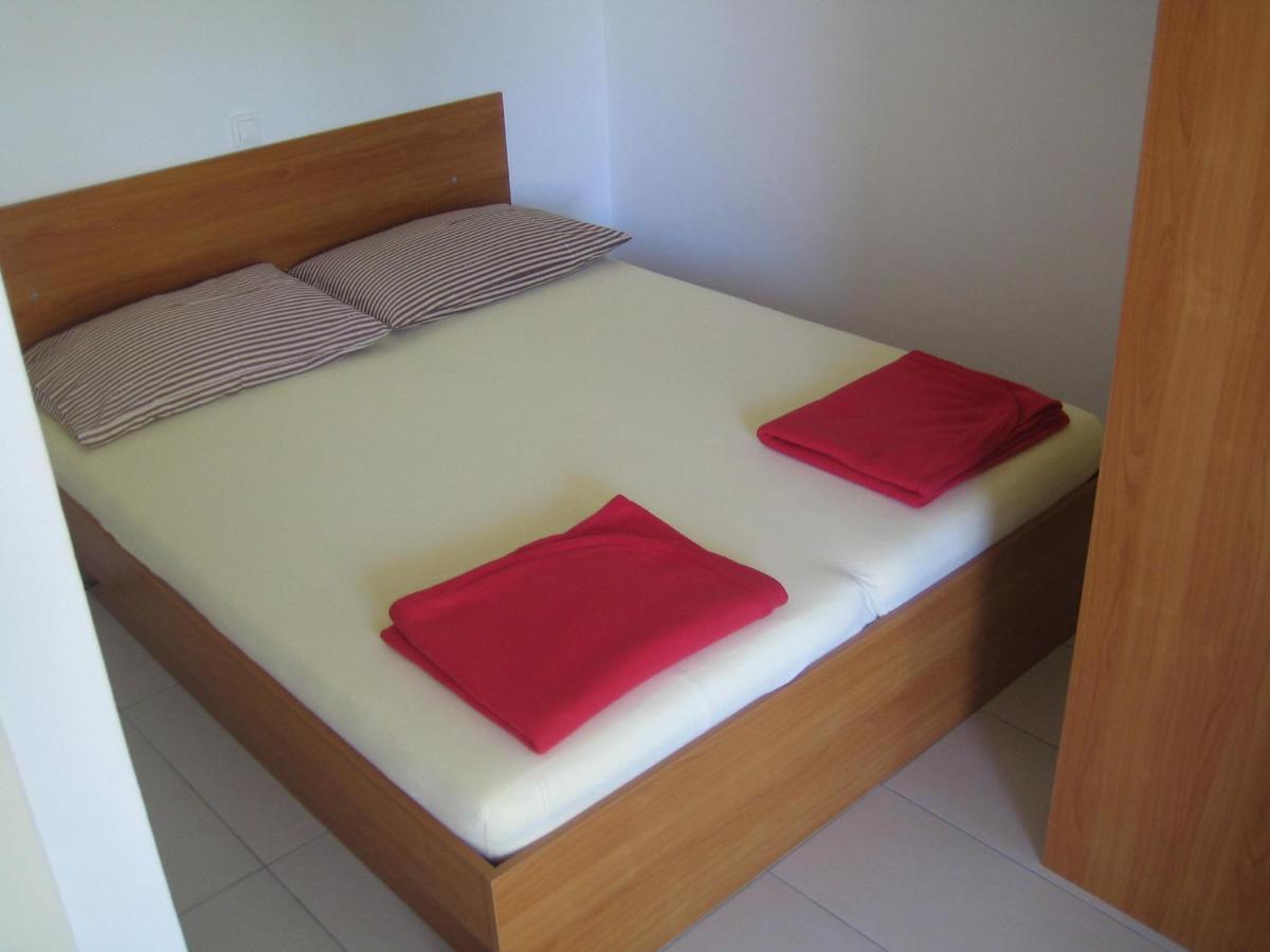 Novigrad Istria Iva Apartments מראה חיצוני תמונה