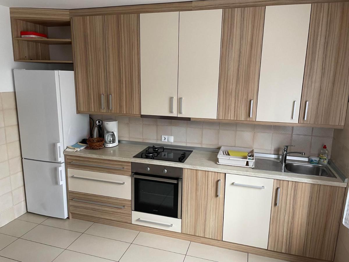 Novigrad Istria Iva Apartments מראה חיצוני תמונה