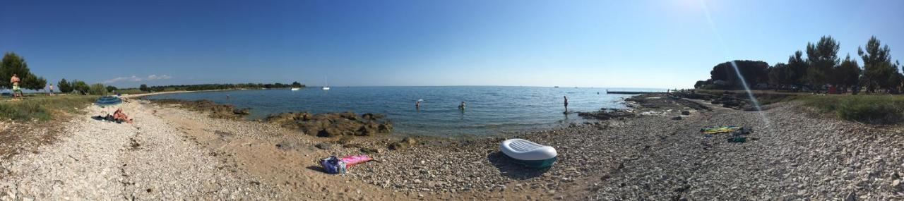 Novigrad Istria Iva Apartments מראה חיצוני תמונה