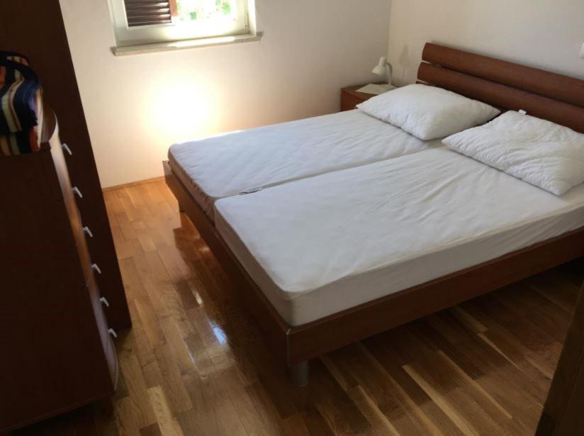 Novigrad Istria Iva Apartments מראה חיצוני תמונה
