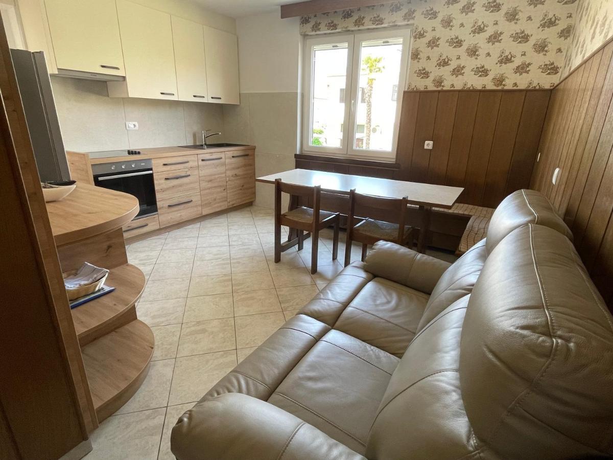 Novigrad Istria Iva Apartments מראה חיצוני תמונה