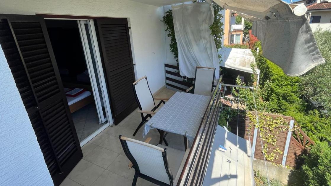 Novigrad Istria Iva Apartments מראה חיצוני תמונה